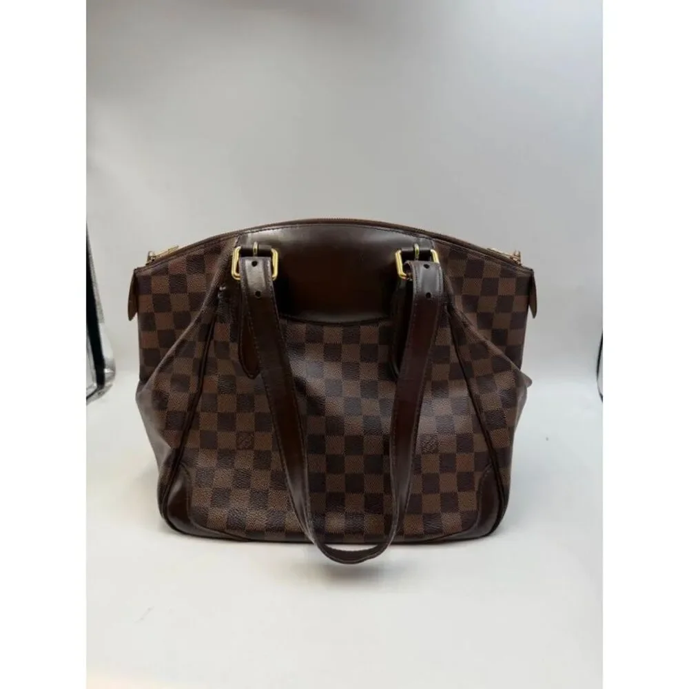 Louis Vuitton Women Pre-Loved Bag Very Good Condition